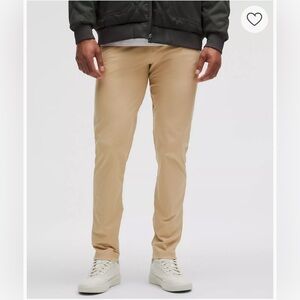 Lululemon Men’s ABC Slim-Fit 5 Pocket Pant 32L
Warpstreme